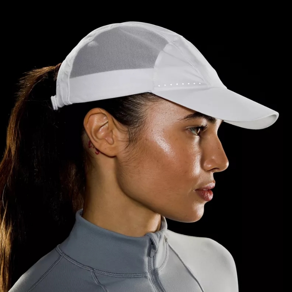 Lululemon fast and free running hat elite SOLD OUT and NWOT